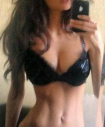 Нежная и игривая девушка готова познать все тонкости страсти и удовольствия с тобой. Позволь мне погрузить тебя в мир наслаждения и жгучей страсти. Жду тебя у себя дома! 13617, 27 лет